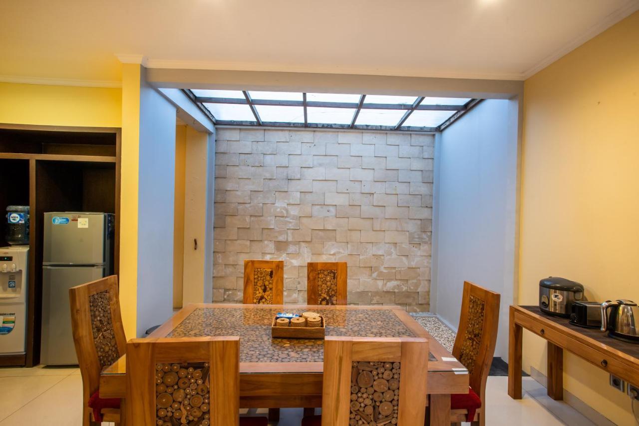 סמיניאק Villa Nadya מראה חיצוני תמונה